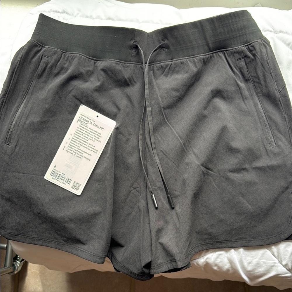 License to Train HR Short 4”